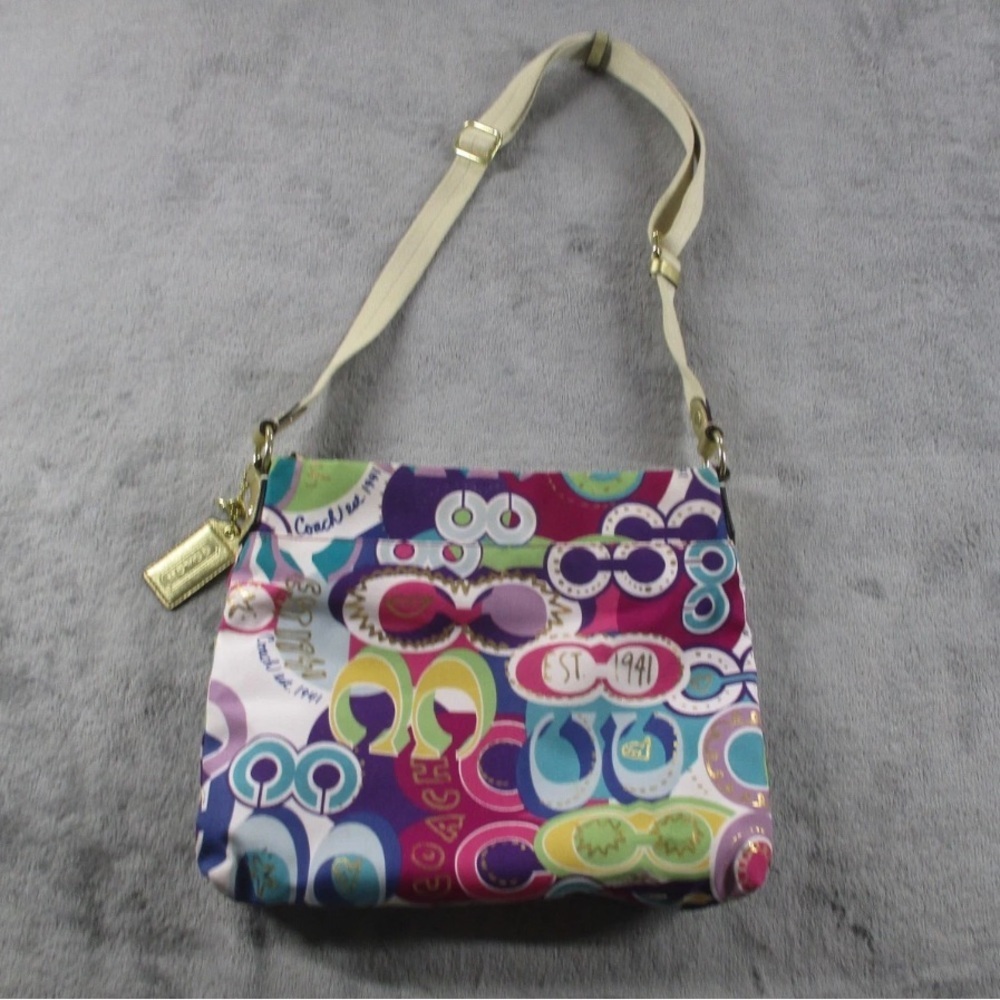 Coach Poppy Pop C Graffiti Crossbody Bag​​